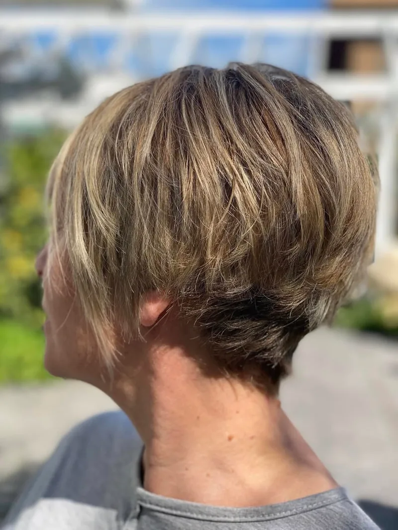 Hairdresser serving Mount Pleasant